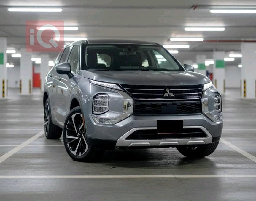 ميتسوبيشي اوتلاندر